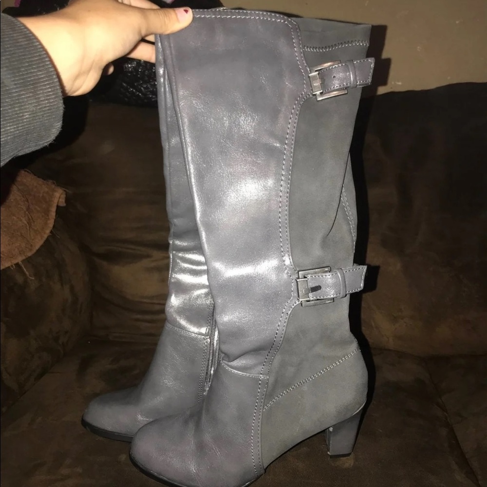Gray life stride boots